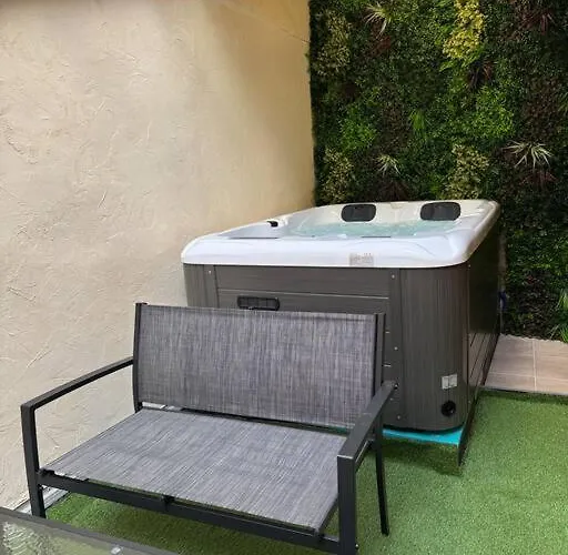 Luxury - Havre De Paix Avec Jacuzzi Prive Bar-le-Duc